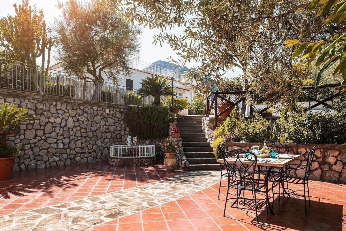 Relais Mamma Mia Sea Views Pool & Terraces Villa Маса Лубрензе Екстериор снимка