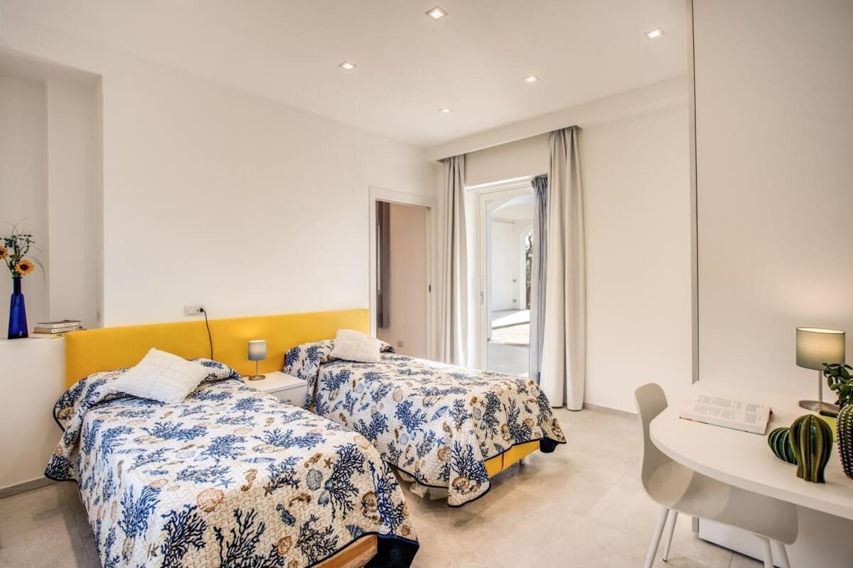 Relais Mamma Mia Sea Views Pool & Terraces Villa Маса Лубрензе Екстериор снимка