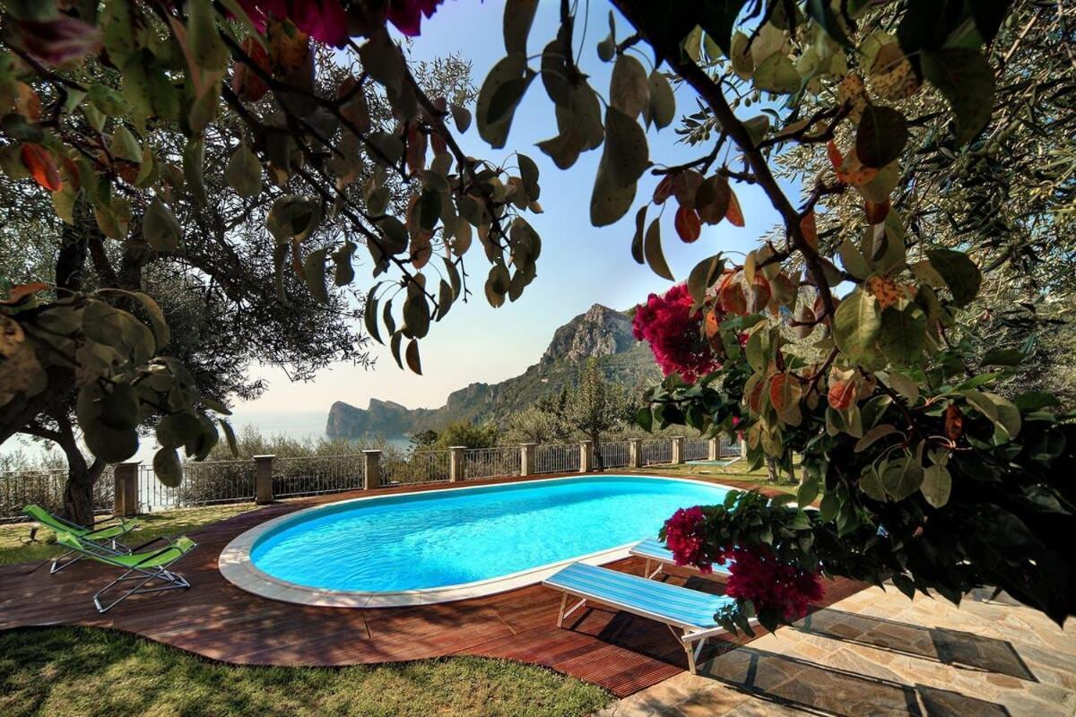 Relais Mamma Mia Sea Views Pool & Terraces Villa Маса Лубрензе Екстериор снимка